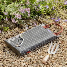 Load image into Gallery viewer, SC Kneeler - GREY