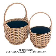 Load image into Gallery viewer, Set of two wicker baskets with handles and navy blue linings in different sizes