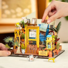 Load image into Gallery viewer, Cathy Flower House Rolife DIY Miniature House