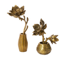 Load image into Gallery viewer, Butterfly Magnolia Sculpture