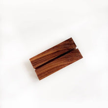 Load image into Gallery viewer, Wood card holder