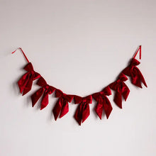 Load image into Gallery viewer, Velvet Bow Garland