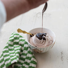 Load image into Gallery viewer, 10 oz. Deep Dark Hot Fudge Sauce